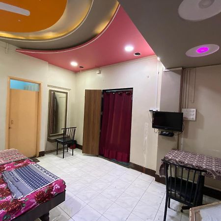 Muktai Lodge Solapur Bagian luar foto